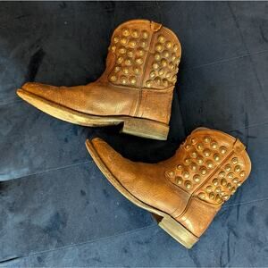Frye Wyatt Cognac Disc Studded Moto Distressed Brown Boots